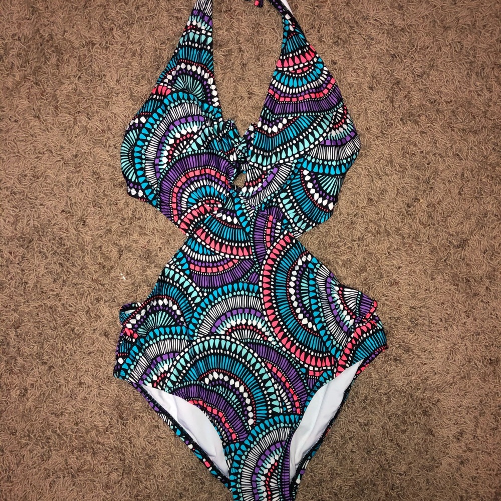 Laundry by Shelli Segal Bathing Suit